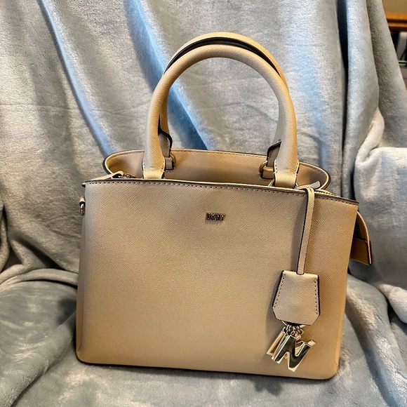 Dkny Bags Dkny Paige Md Medium Satchel Cream Like New Poshmark